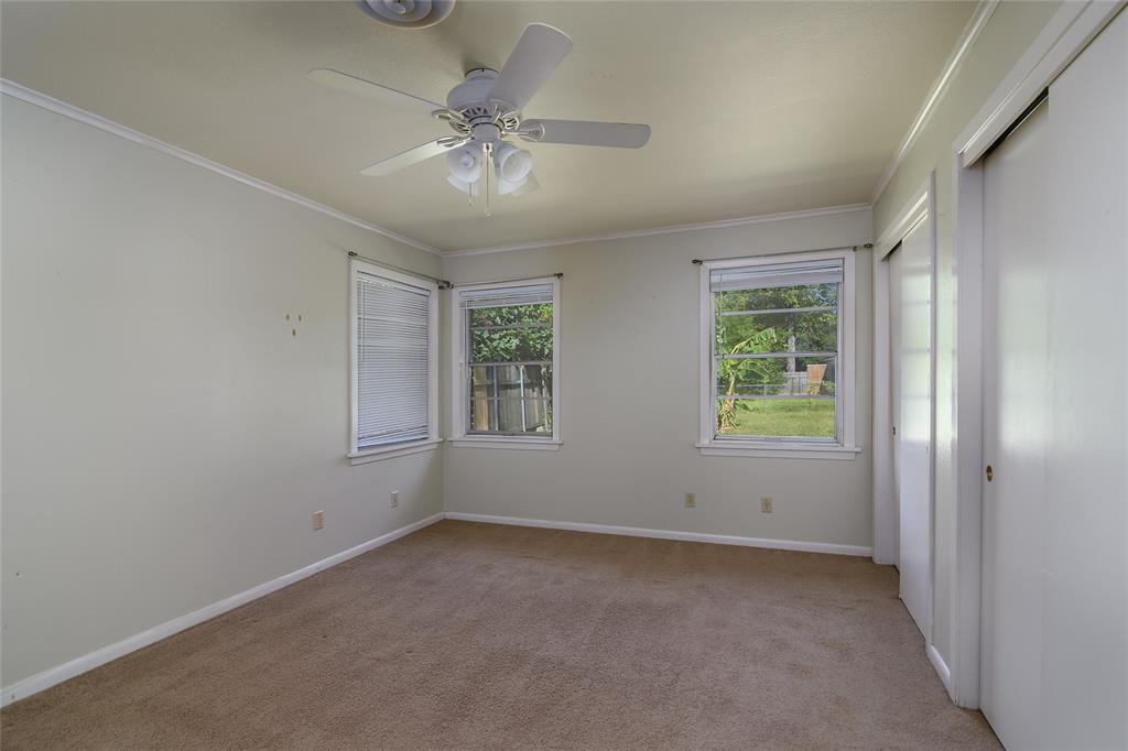 5810 Lovers Lane Property Photo 15