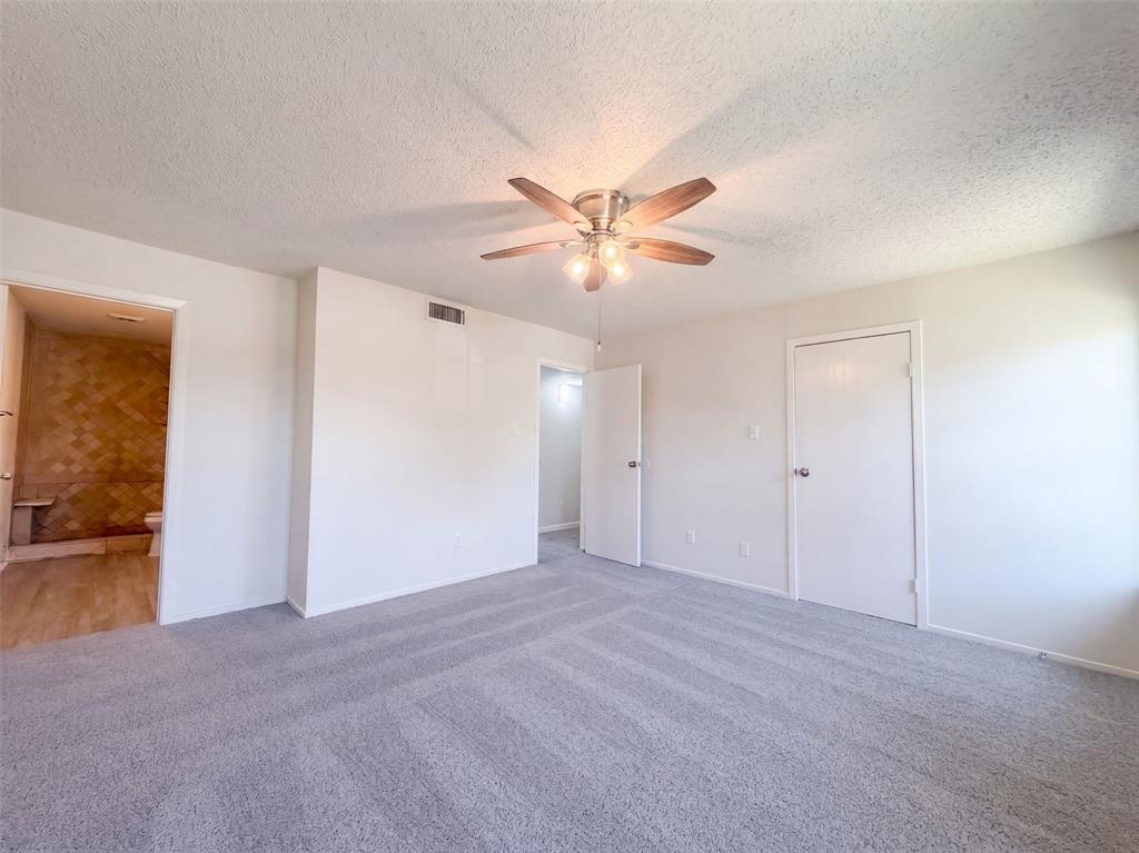 526 Royal Valley Road Property Photo 11