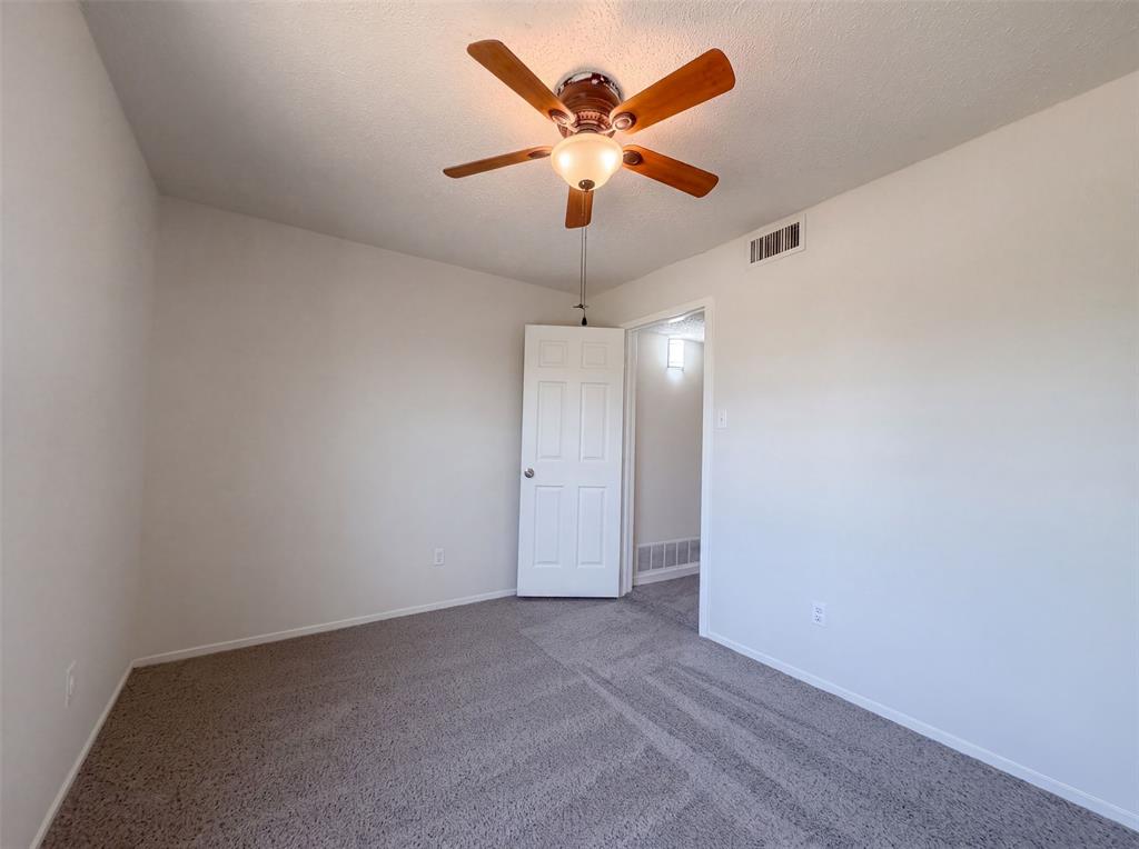526 Royal Valley Road Property Photo 14