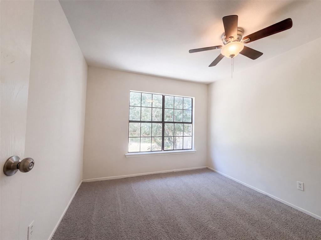 526 Royal Valley Road Property Photo 15