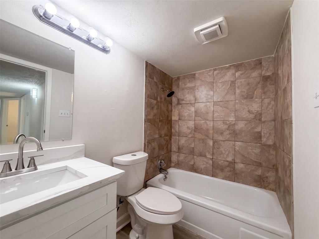 526 Royal Valley Road Property Photo 17