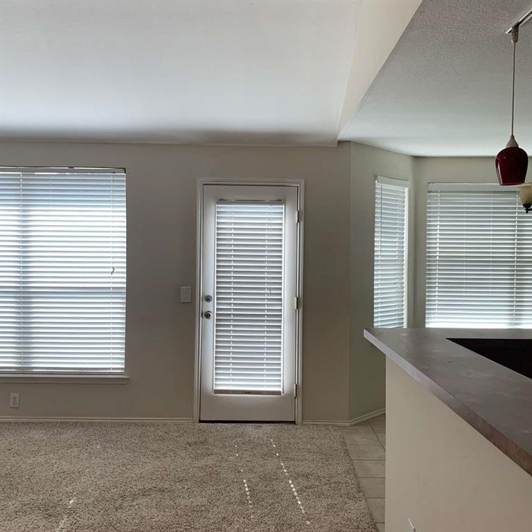 208 N Rolling Meadows Drive Property Photo 3