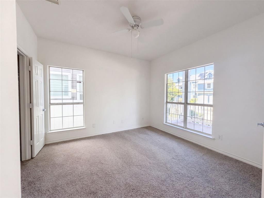 1232 Spanish Moss Drive Property Photo 8