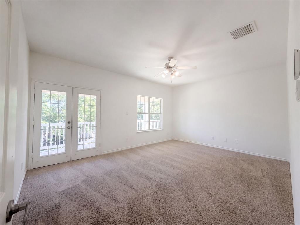 1232 Spanish Moss Drive Property Photo 10