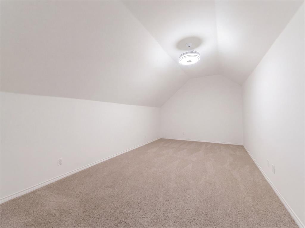 1232 Spanish Moss Drive Property Photo 16
