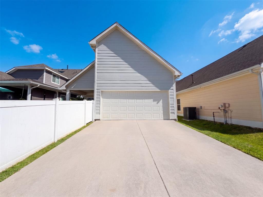 1232 Spanish Moss Drive Property Photo 18