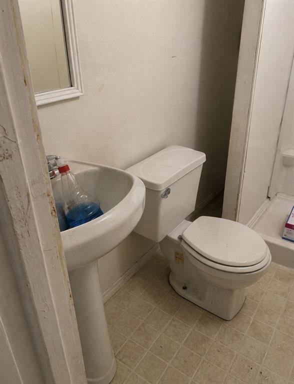 1902 Ave G Property Photo 5