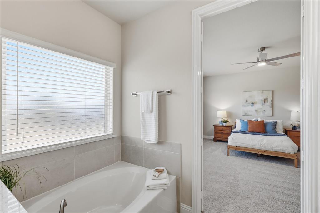 10000 Sequoia Street Property Photo 28