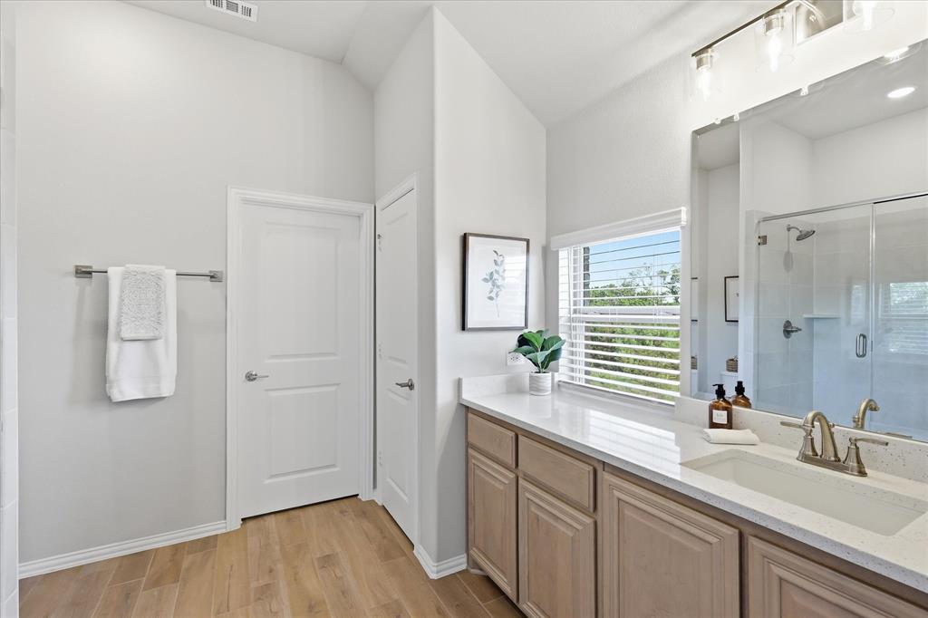 10000 Sequoia Street Property Photo 33