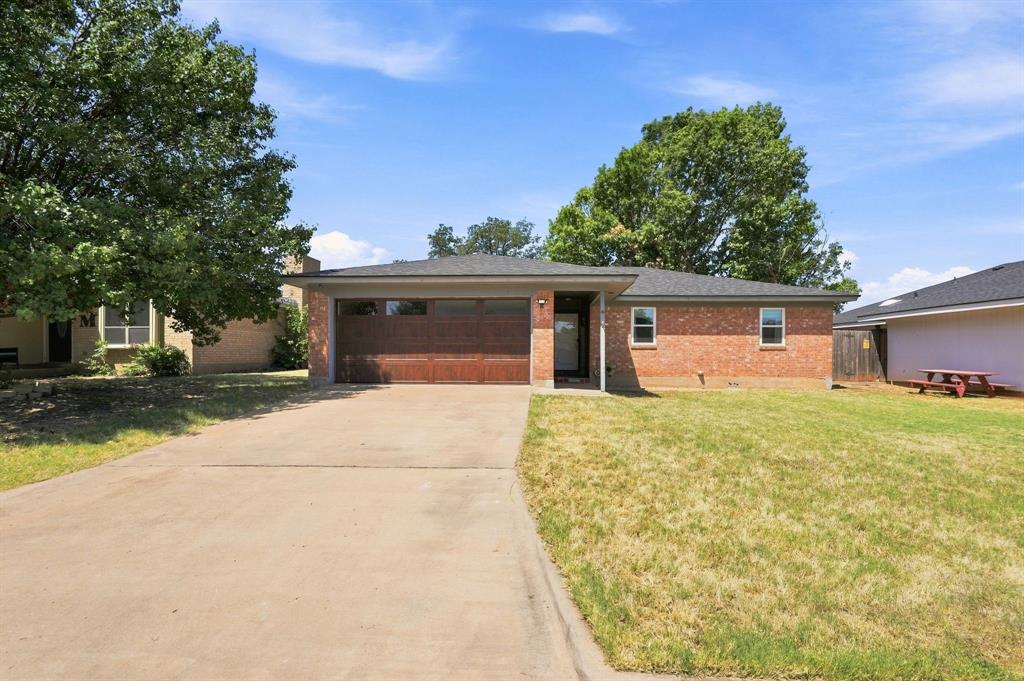 4 Verbena Street Property Photo 1