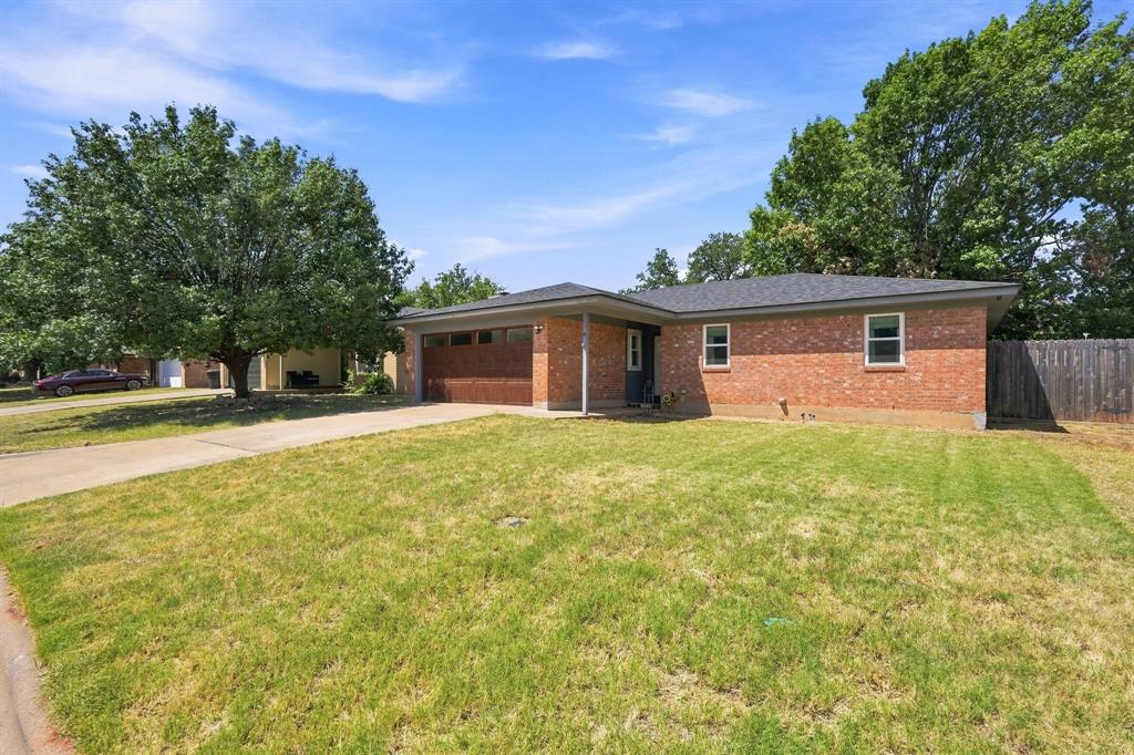 4 Verbena Street Property Photo 2