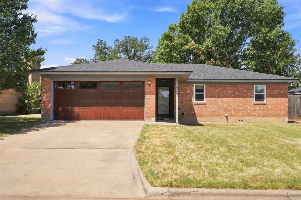 4 Verbena Street Property Photo 3