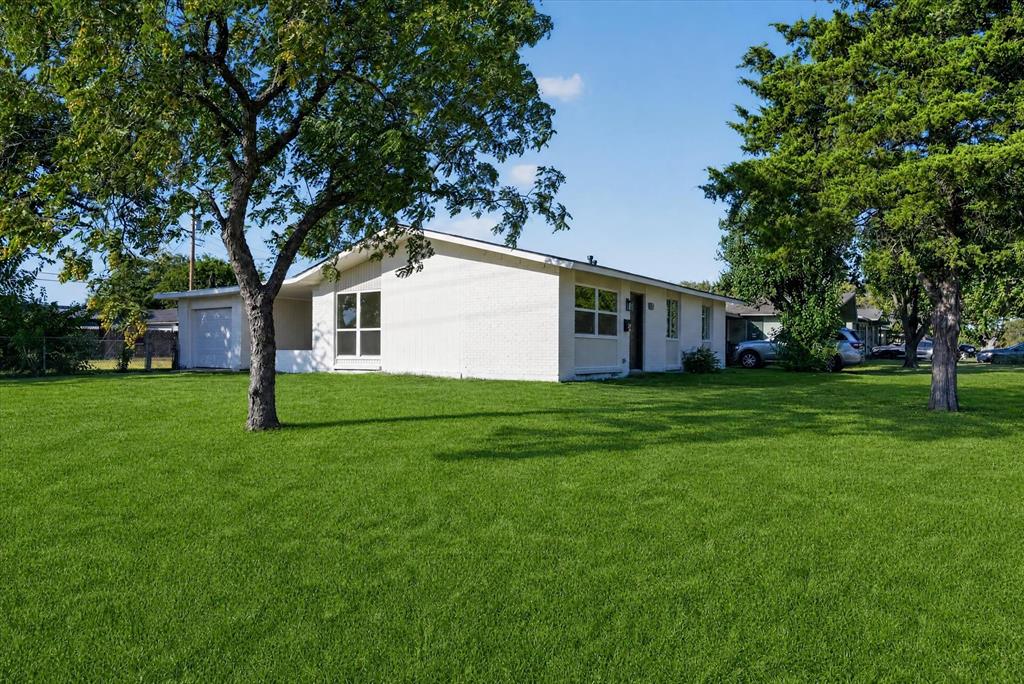 1037 W Grubb Drive Property Photo 26