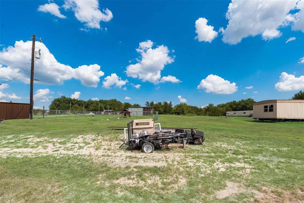 958 Watkins Road Property Photo 4