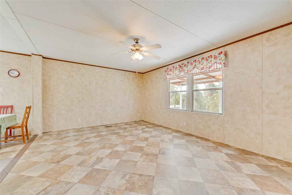 7401 County Road 4613 Property Photo 6