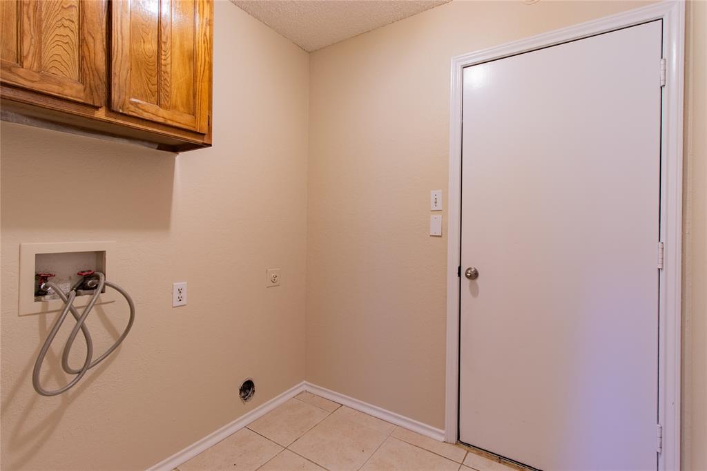 8220 Willis Lane Property Photo 34