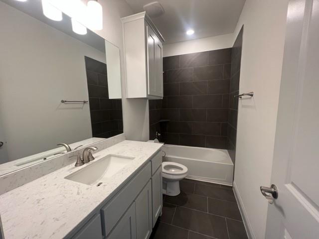 366 Waters Ridge Drive Property Photo 15