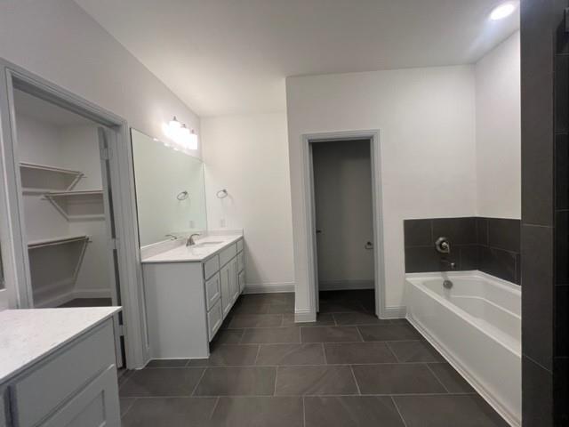 366 Waters Ridge Drive Property Photo 25