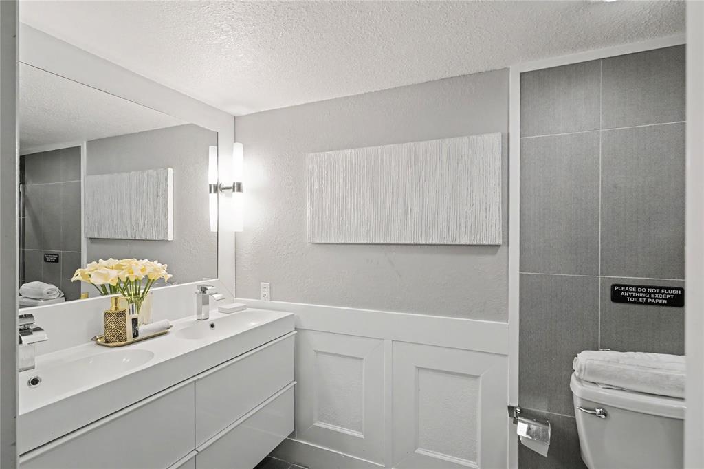 5101 Gallahad Drive Property Photo 11