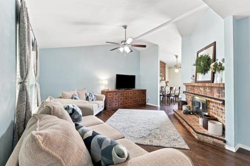 1302 Rivercrest Boulevard Property Photo 4
