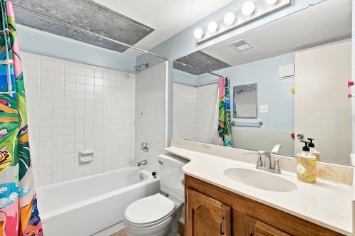 1302 Rivercrest Boulevard Property Photo 17