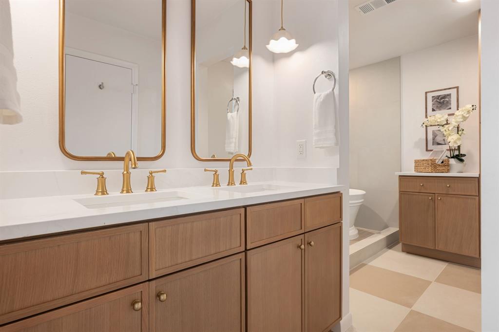 7727 La Risa Drive Property Photo 14