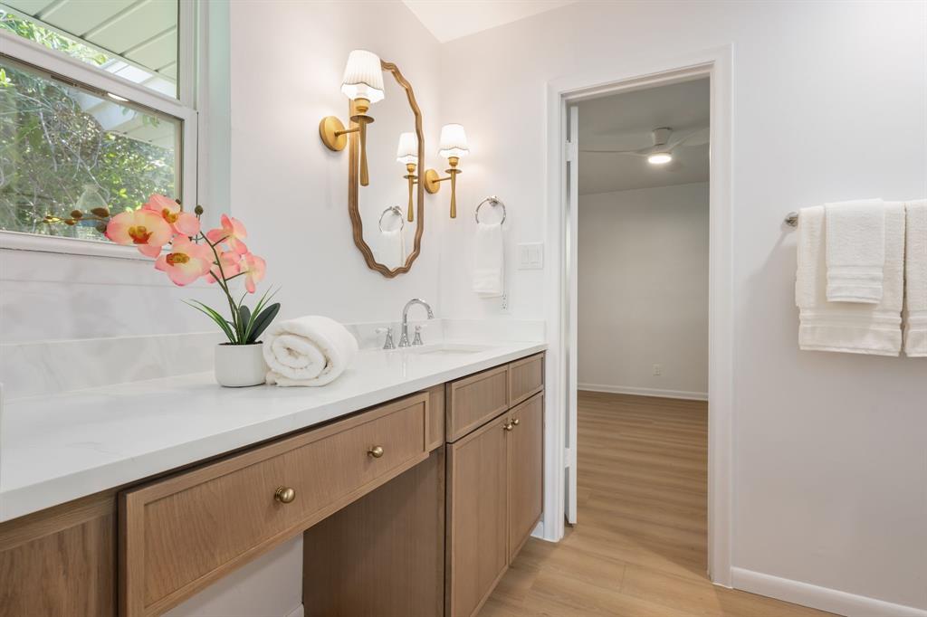 7727 La Risa Drive Property Photo 18