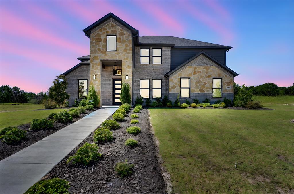 1908 Barrix Lane Property Photo 2