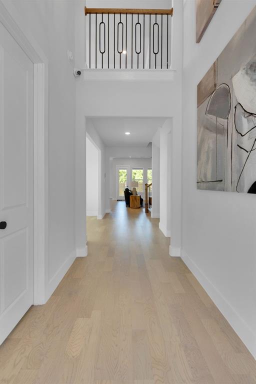 1908 Barrix Lane Property Photo 3