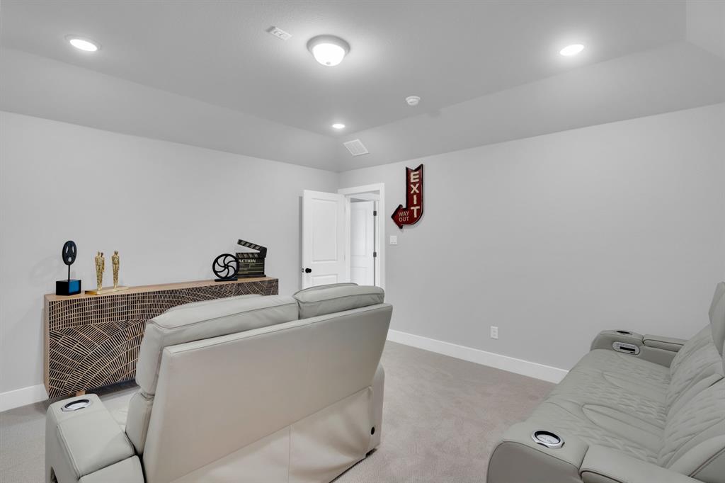 1908 Barrix Lane Property Photo 11