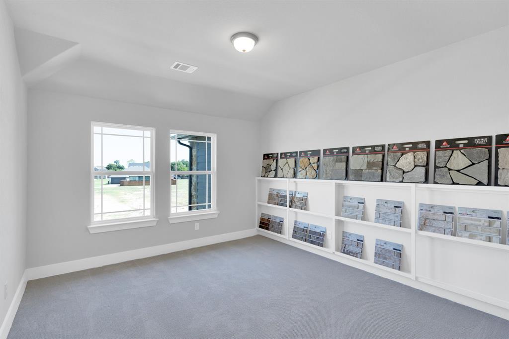 1908 Barrix Lane Property Photo 12
