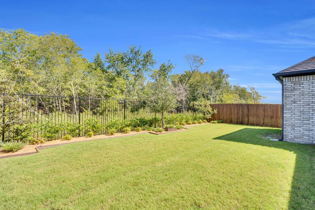 5208 Picasso Road Property Photo 25