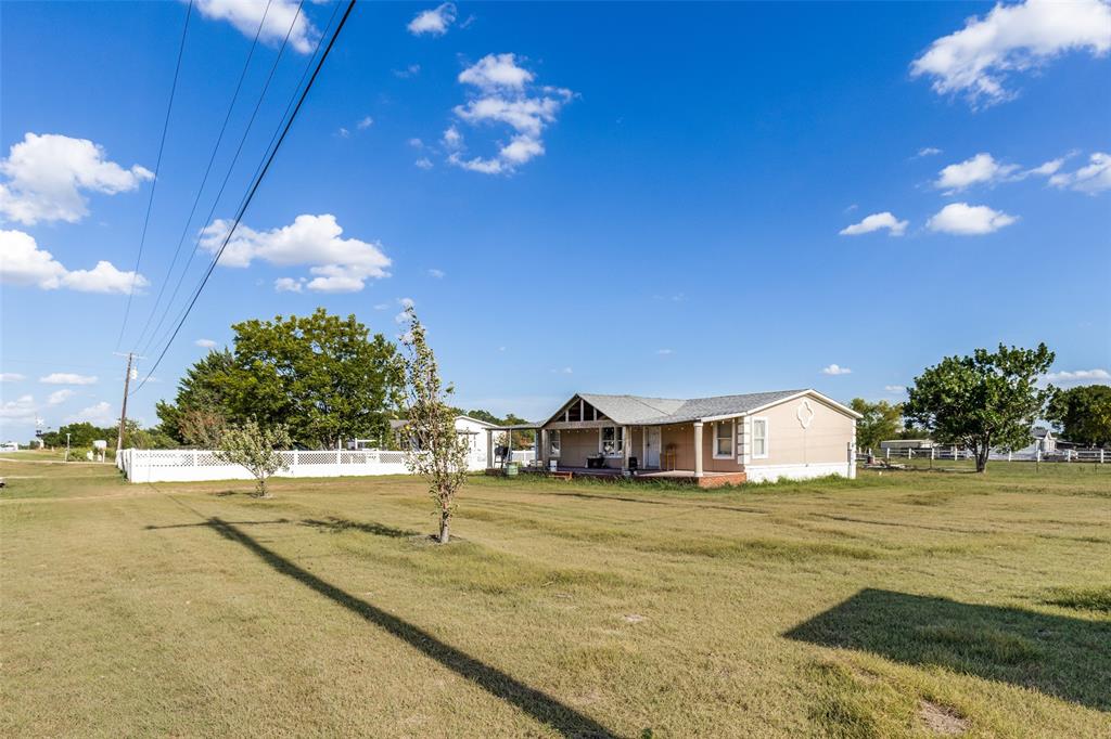 409 Fm 1126 Property Photo 1