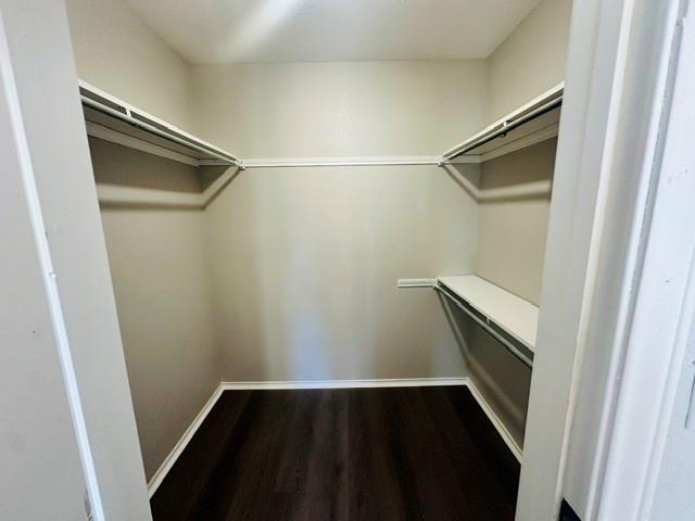 217 E Hull Street Property Photo 11