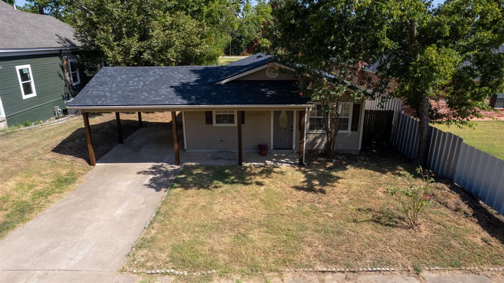 217 E Hull Street Property Photo 16