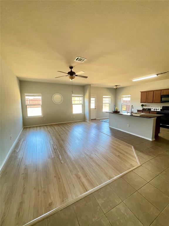 406 Paddock Lane Property Photo 8