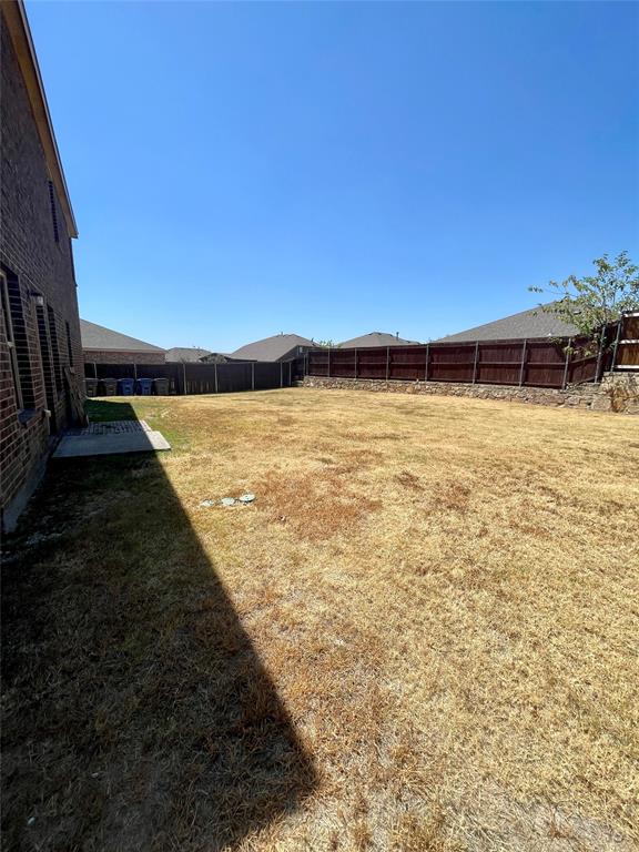406 Paddock Lane Property Photo 30