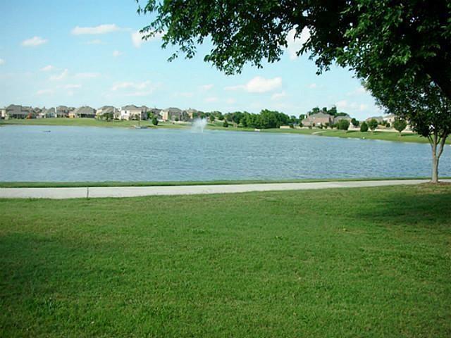 406 Paddock Lane Property Photo 34