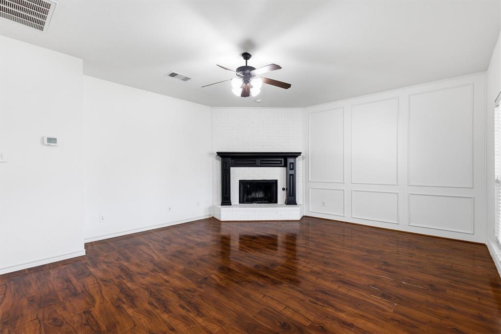 1332 Marwood Drive Property Photo 3