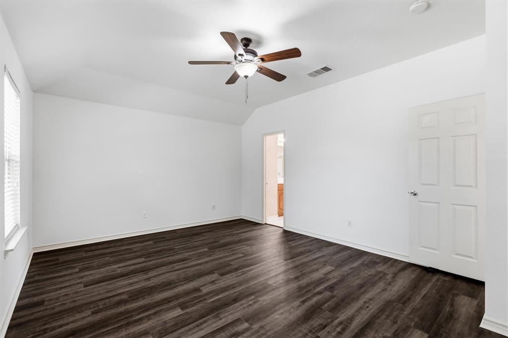 1332 Marwood Drive Property Photo 11