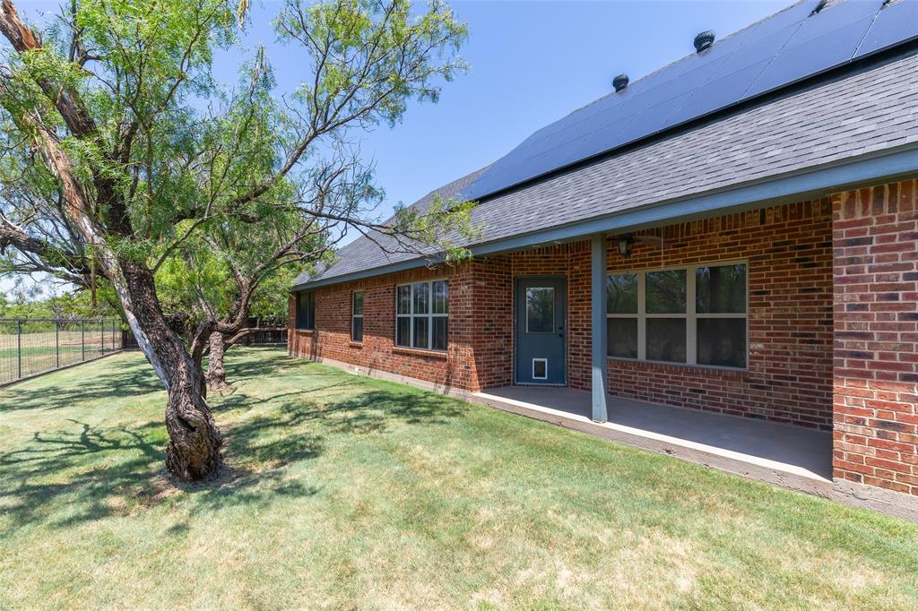 1418 Roadrunner Court Property Photo 6