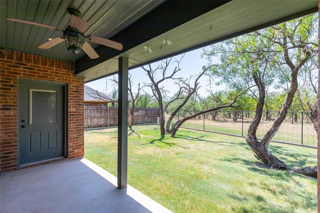 1418 Roadrunner Court Property Photo 7