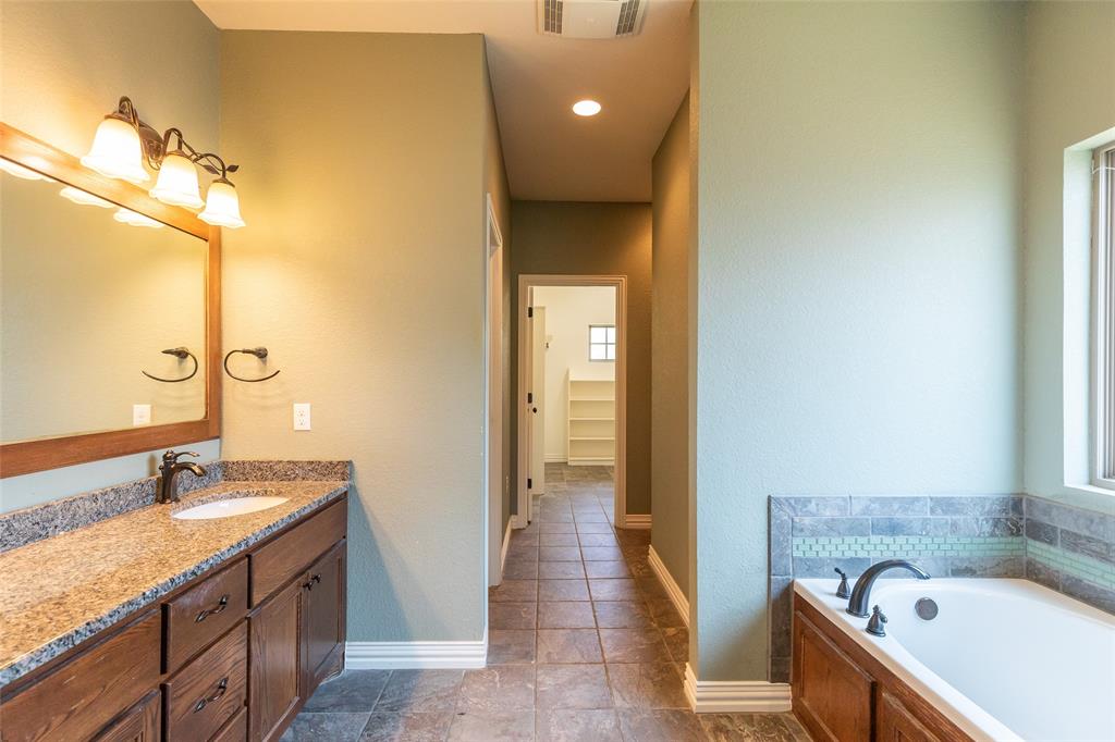 1418 Roadrunner Court Property Photo 36