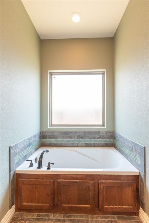 1418 Roadrunner Court Property Photo 40