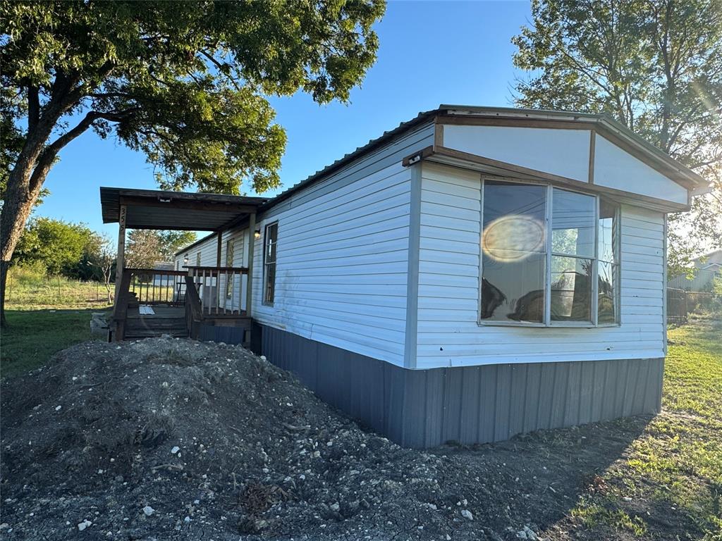 355 Burkett Lane Property Photo 1