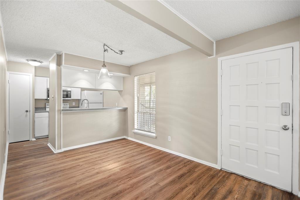 5930 Birchbrook Drive 206 Property Photo 8