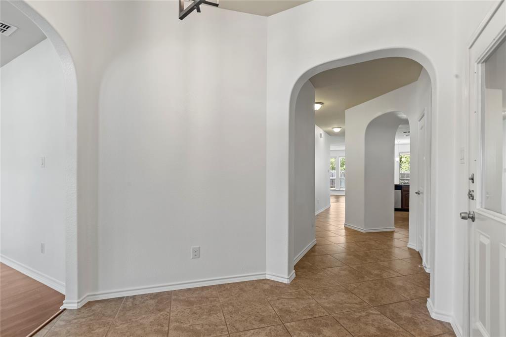 5107 Walsh Drive Property Photo 6