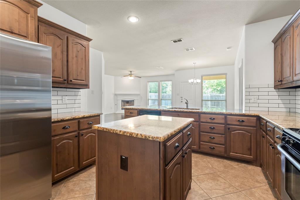 5107 Walsh Drive Property Photo 8