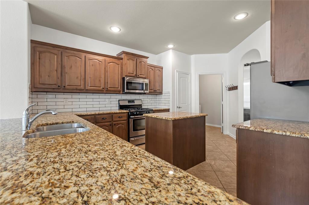 5107 Walsh Drive Property Photo 9