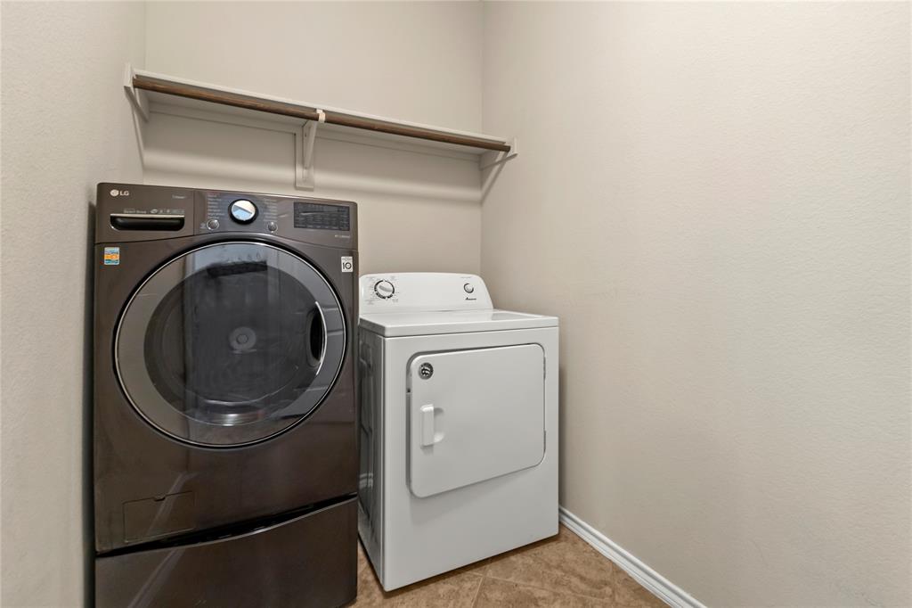 5107 Walsh Drive Property Photo 11